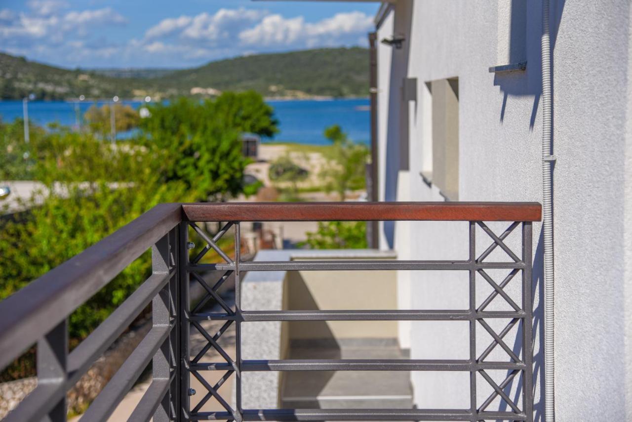 Apartmani Kameno Sidro Bilice Exteriér fotografie