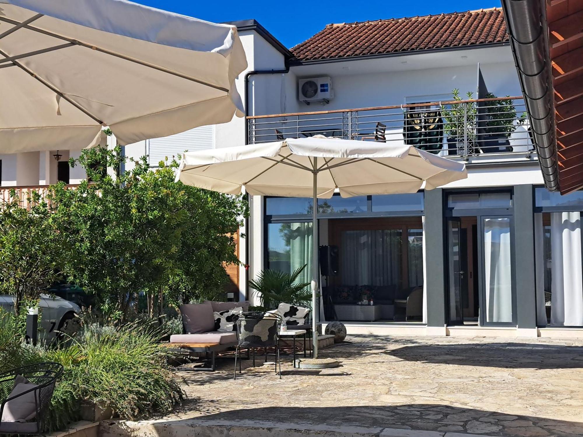 Apartmani Kameno Sidro Bilice Exteriér fotografie