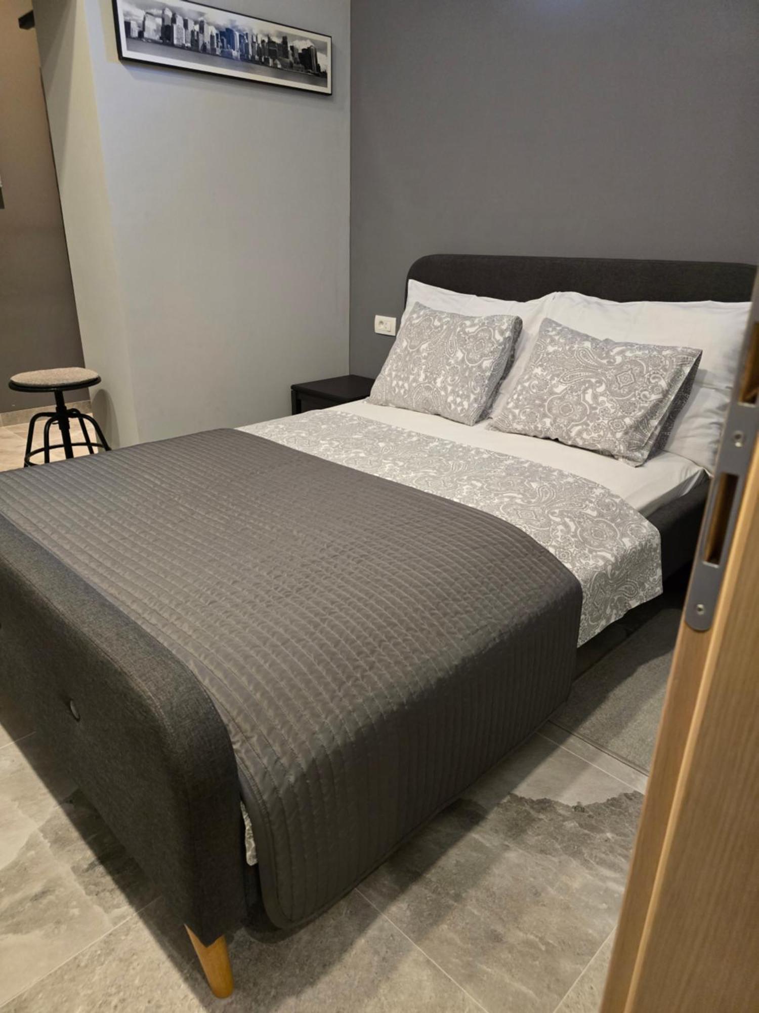 Apartmani Kameno Sidro Bilice Pokoj fotografie