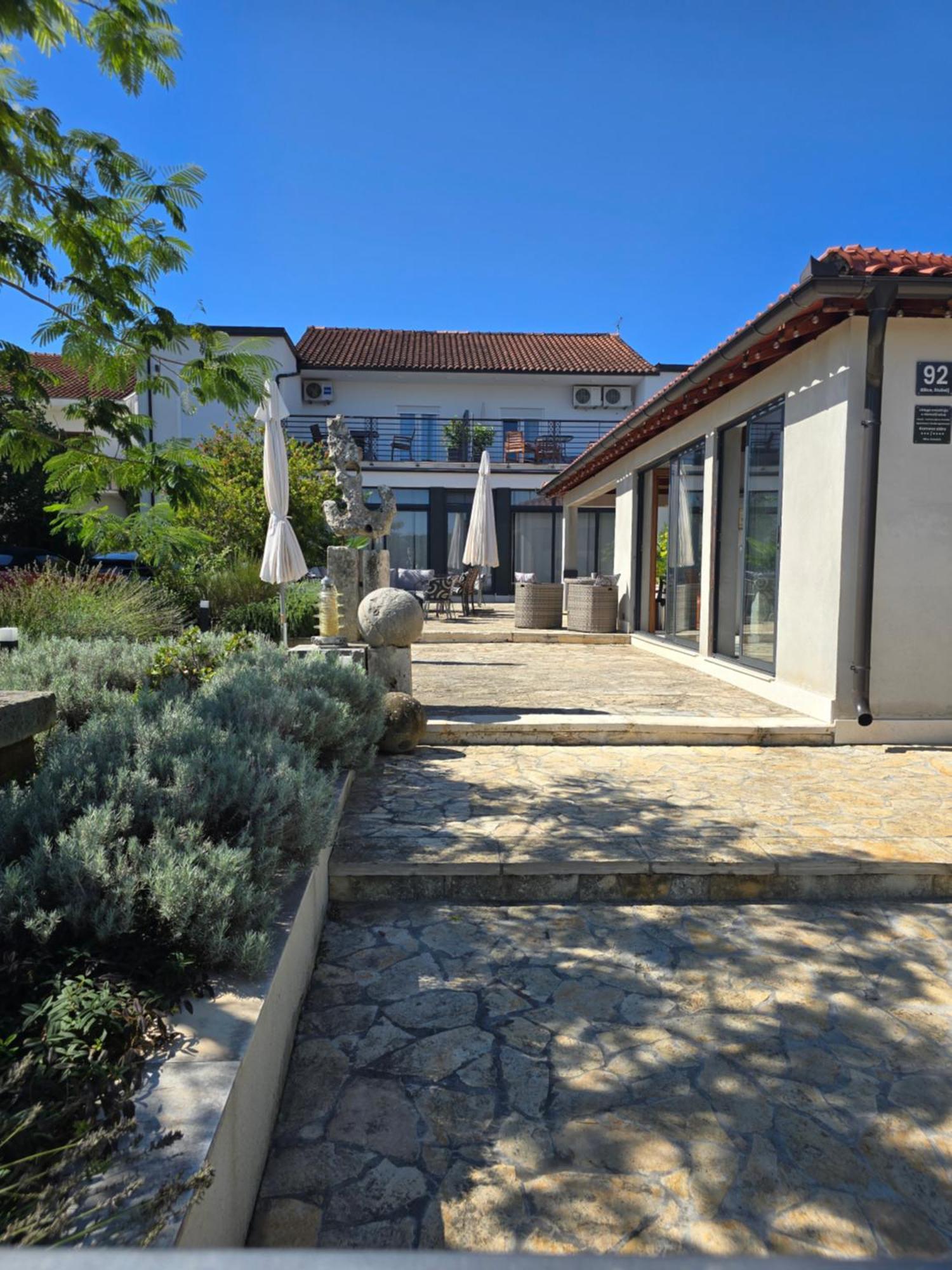 Apartmani Kameno Sidro Bilice Exteriér fotografie